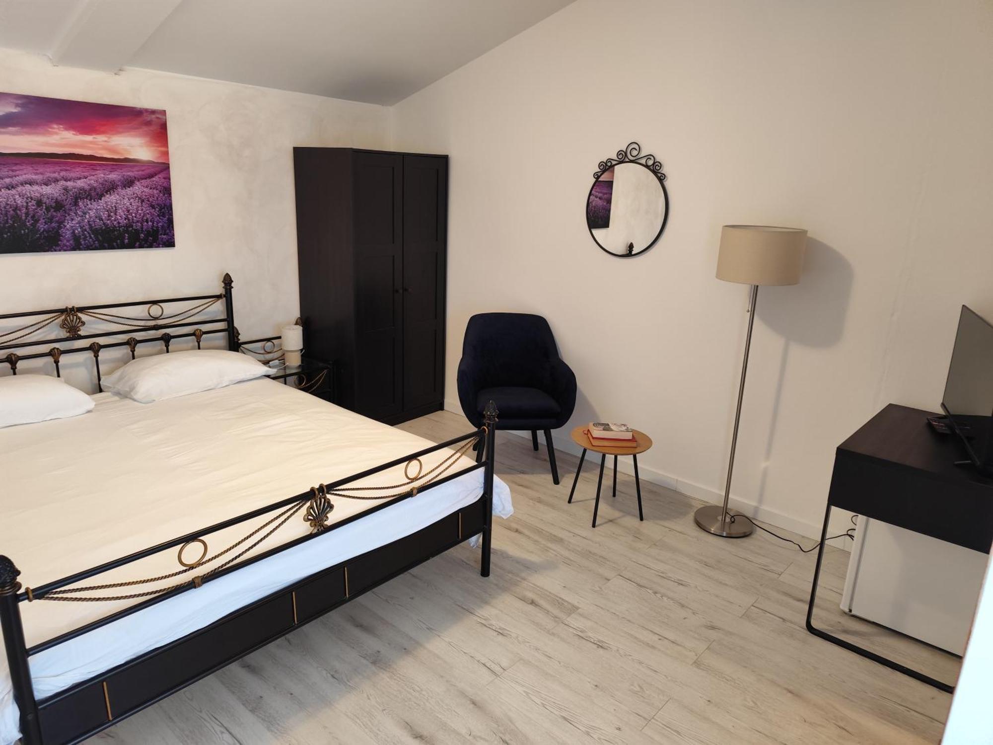 Guest House Valentino Motovun Exterior photo